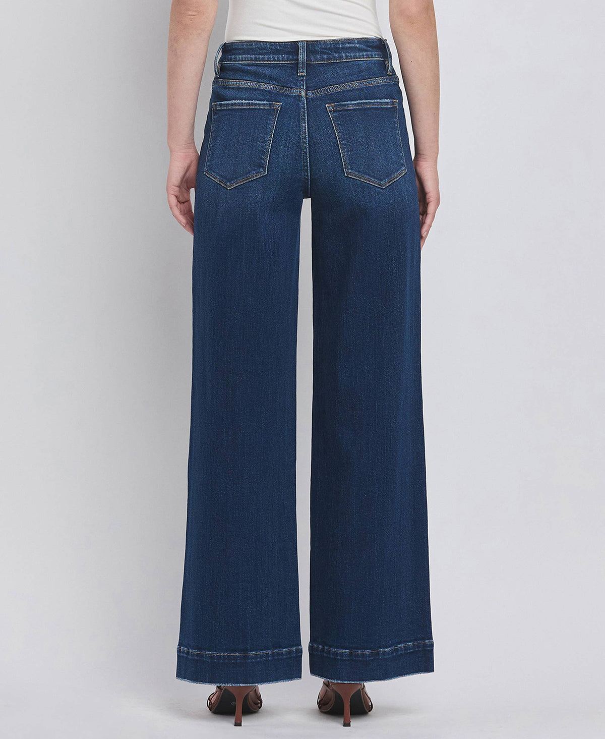 HIGH RISE PATCH POCKET TROUSER HEM WIDE JEANS F5764D: DARK DENIM