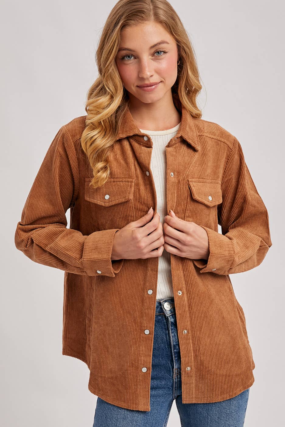 CORDUROY BUTTON DOWN SHACKET WITH POCKETS: