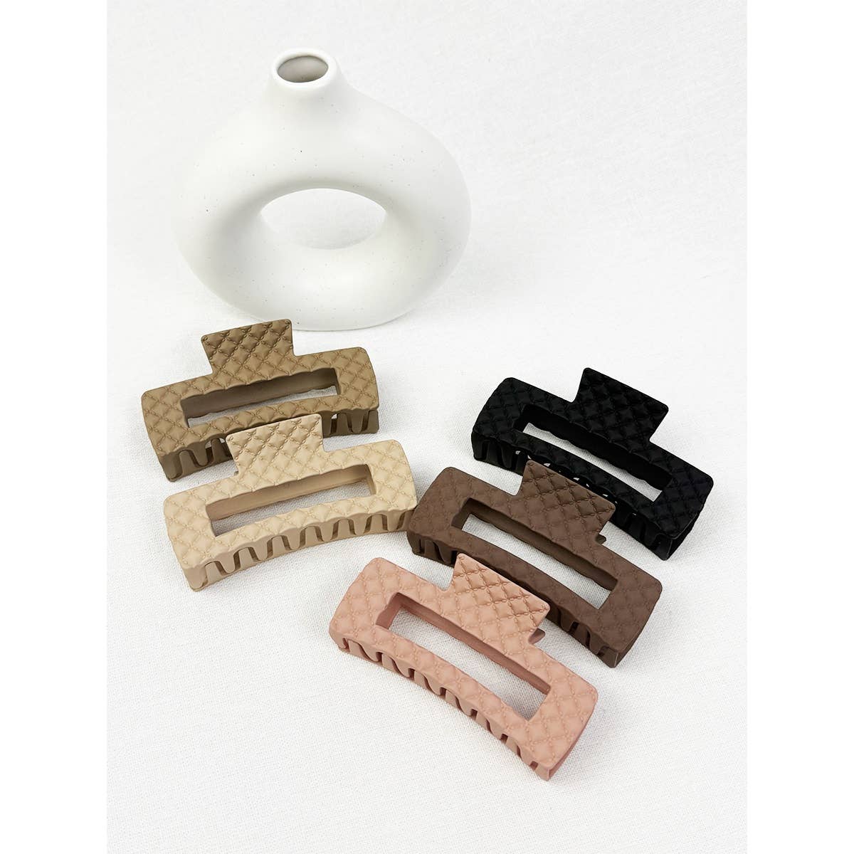 Neutral Color Embossed Cut Out Rectangle Hair Claw: MIX COLOR