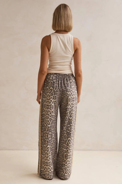 Effortless &  chic Leopard print stripe bar long pants: Leo