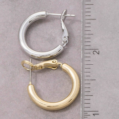 Small Latch Tube Hoop Earrings: S