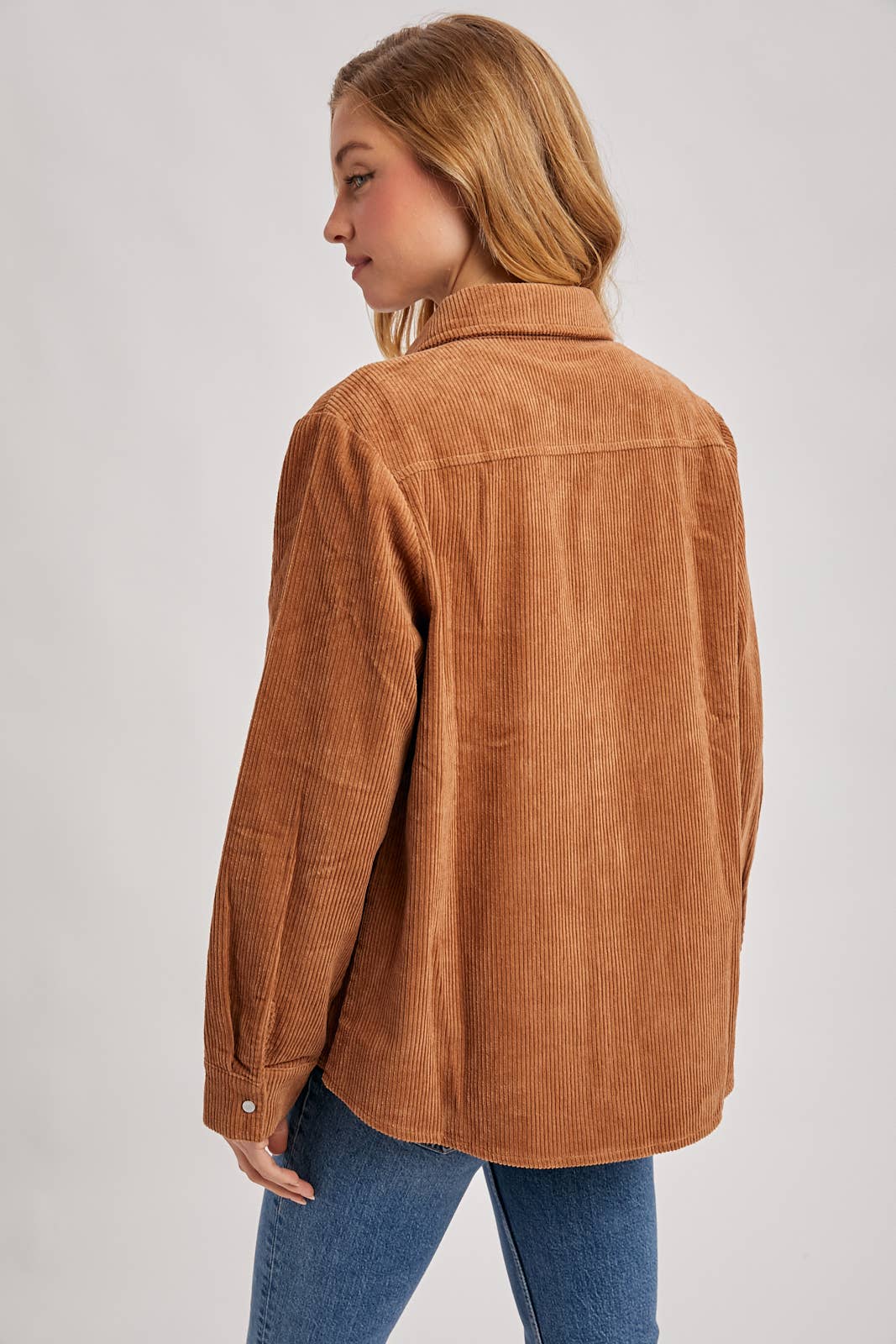 CORDUROY BUTTON DOWN SHACKET WITH POCKETS: