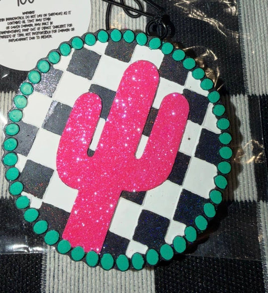 Checkered Cactus Round