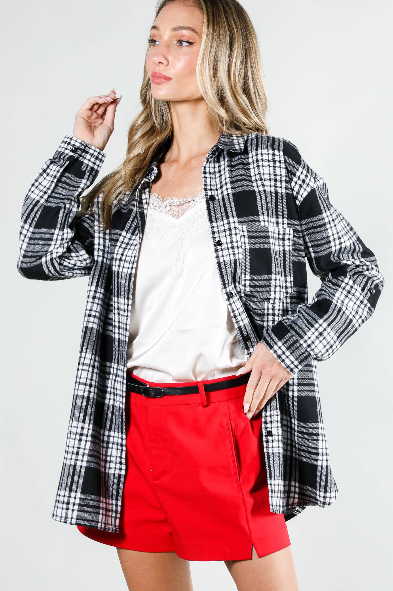 Collared Neck Pocket Detail Oversized Plaid Shirt VT60455F: BLACK