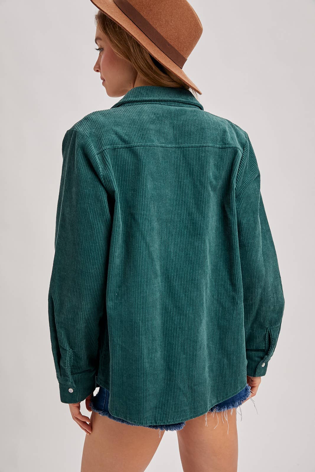 CORDUROY BUTTON DOWN SHACKET WITH POCKETS: