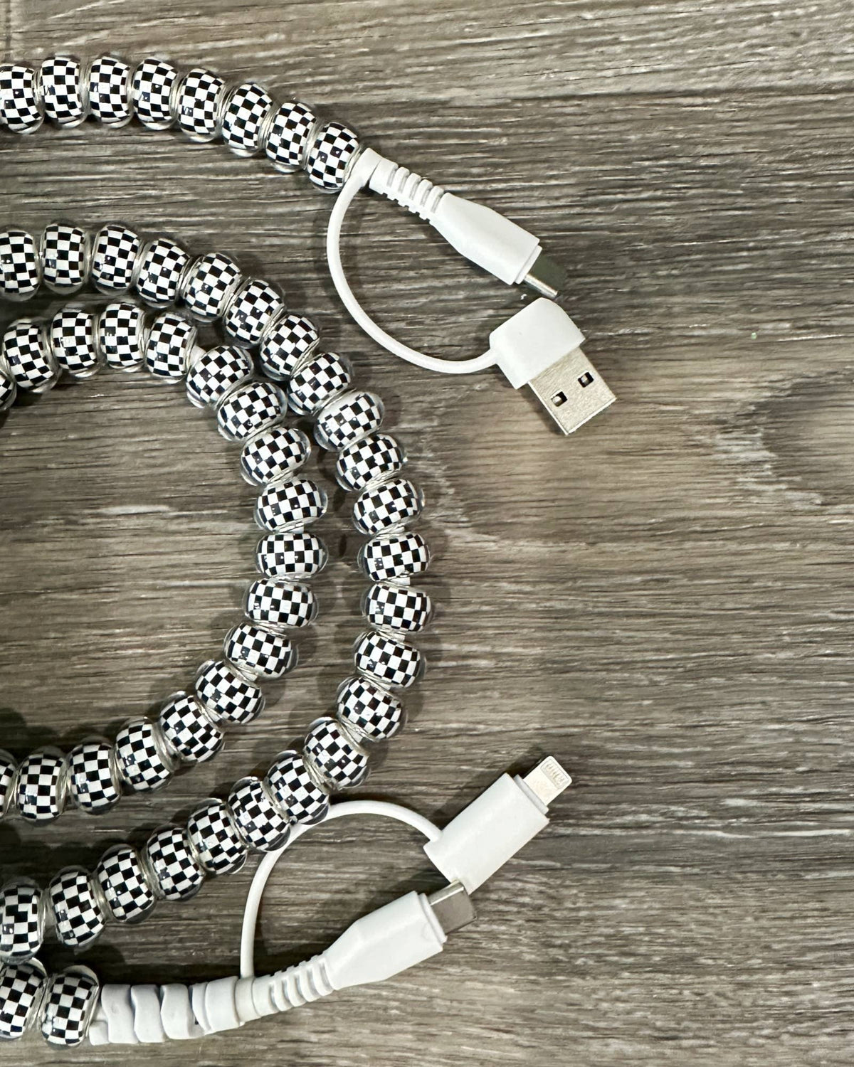 CHECKETBOARD BEADED PHONE CHARGING CABLE 4-IN-1