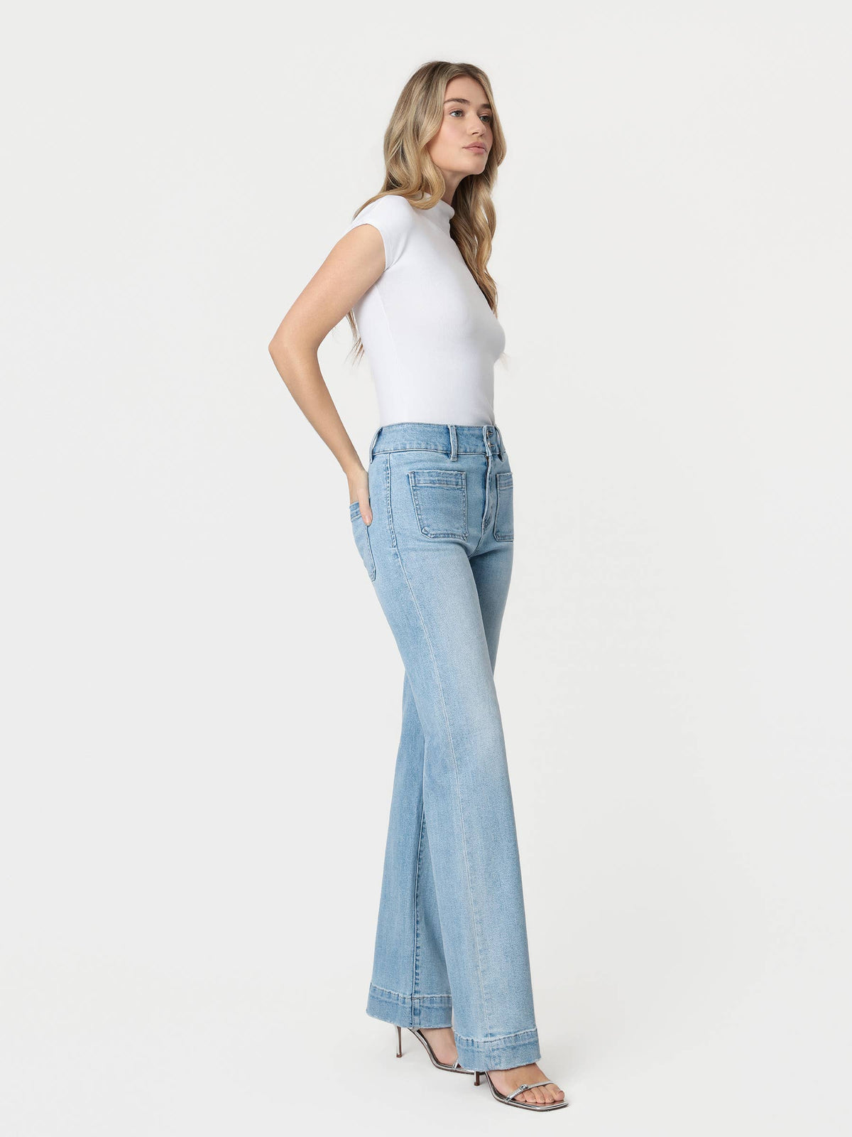 90'S VINTAGE SUPER HIGH RISE FLARE JEANS F5655: BANG ON BLUE