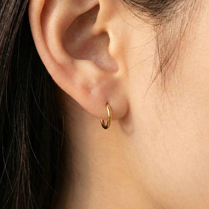 Minimalist Mini Huggie Earrings: G