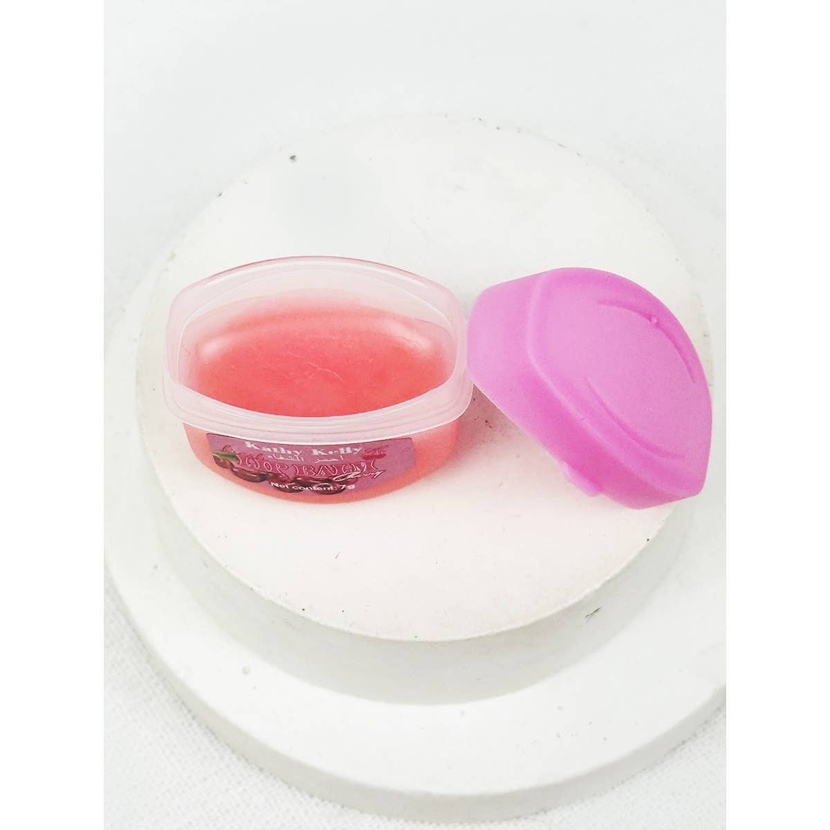 Moisturizing Fresh Cherry Lip Balm: MIX COLOR / ONE(24)