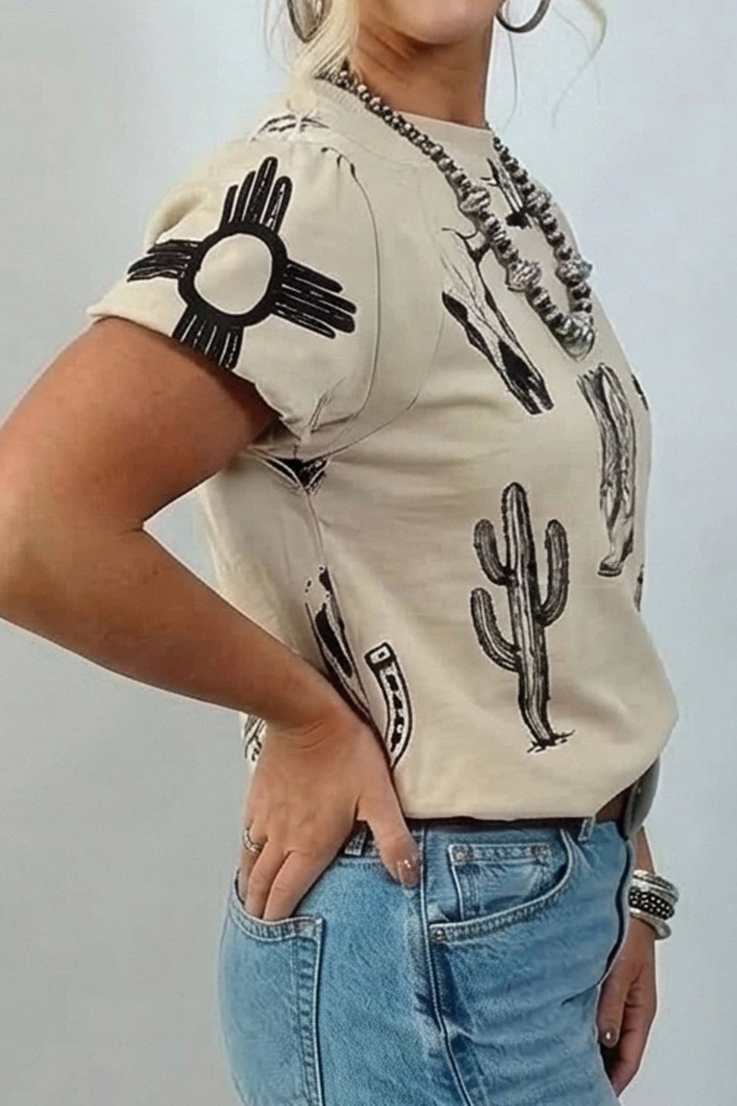 Beige Retro Western Print T Shirt: Beige / 95%Polyester+5%Elastane