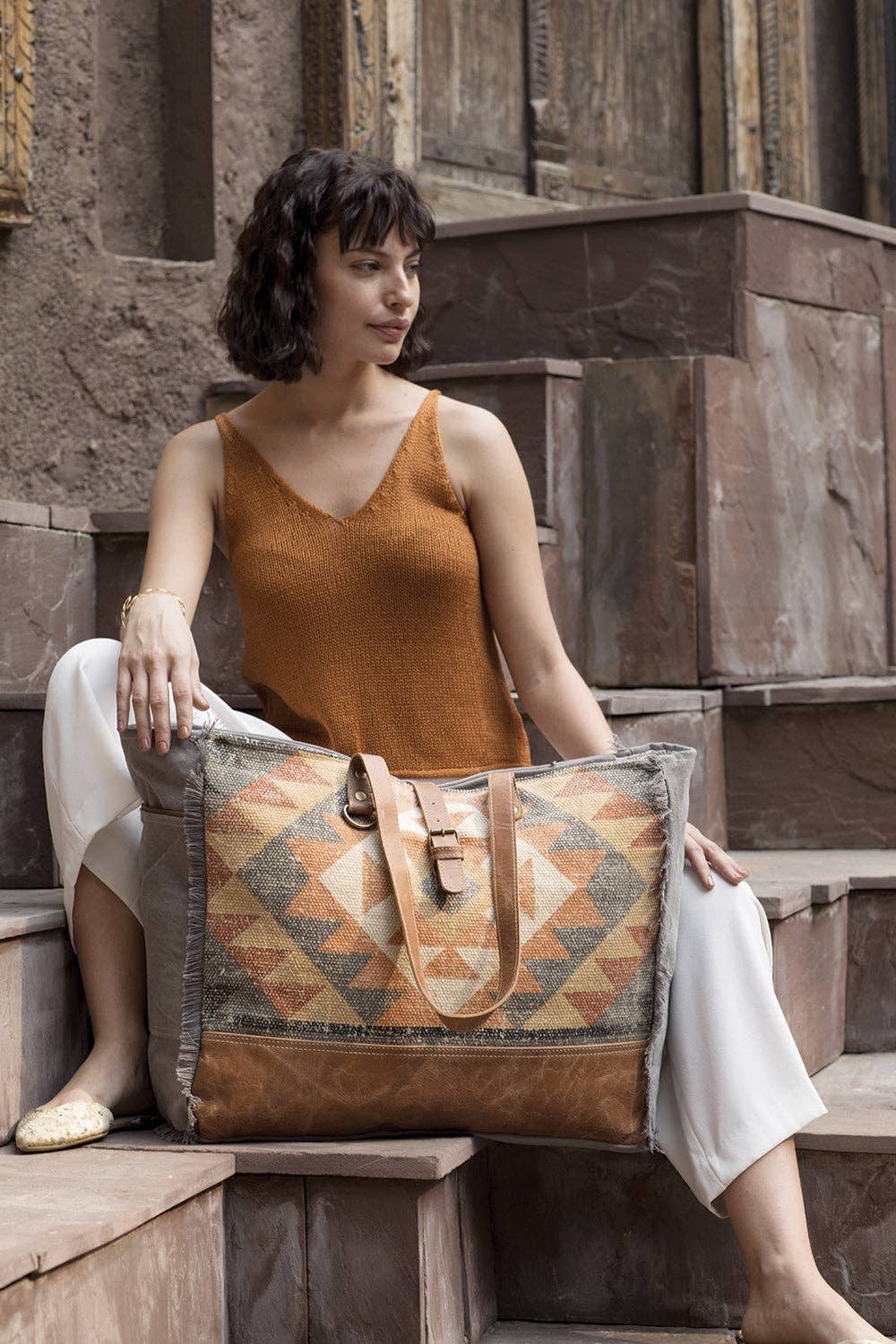 Cosmopolitan  Weekender Bag: Multi-Coloured